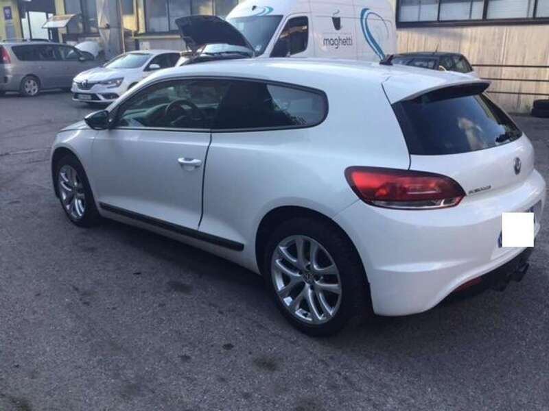 Usata VW Scirocco 122 CV (89 kW) 2011 Bianco metallizzato Coupé