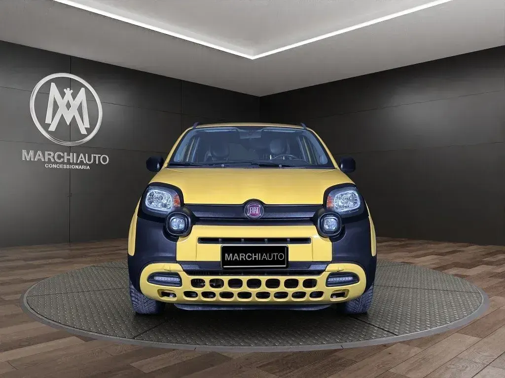 Usata Fiat Panda Cross Cross 95 CV (69 kW) 2019 Giallo pastello Utilitaria