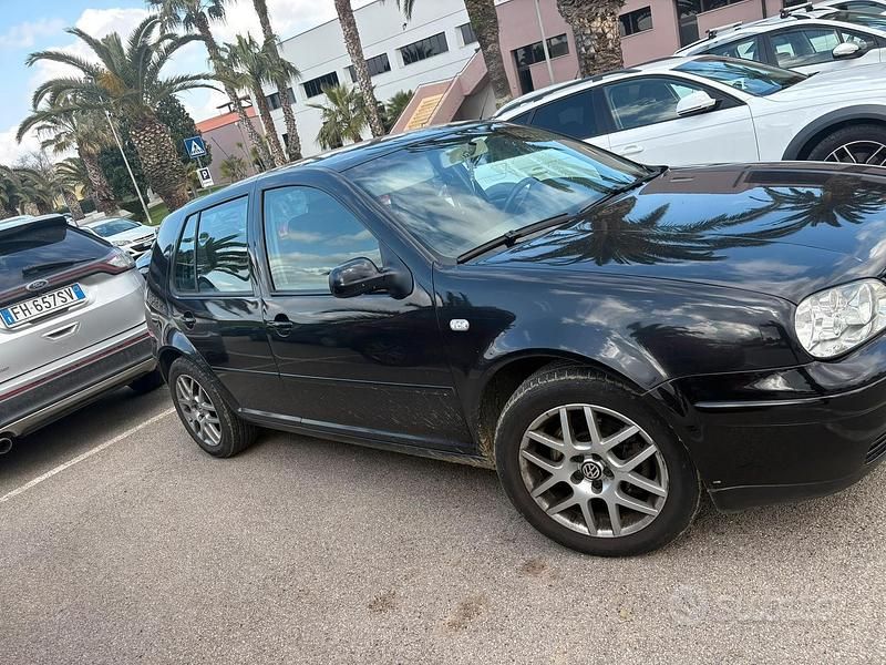 Usata VW Golf IV Pro 130 CV (95 kW) 2003 Nero Berlina