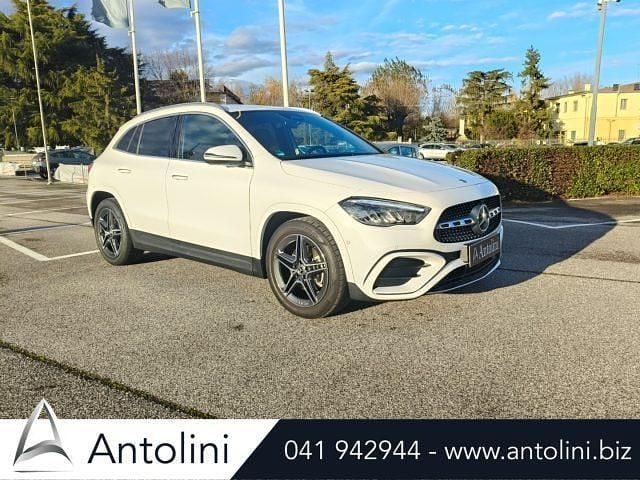 Usata Mercedes GLA200 AMG Line Premium 163 CV (119 kW) 2025 Bianco SUV