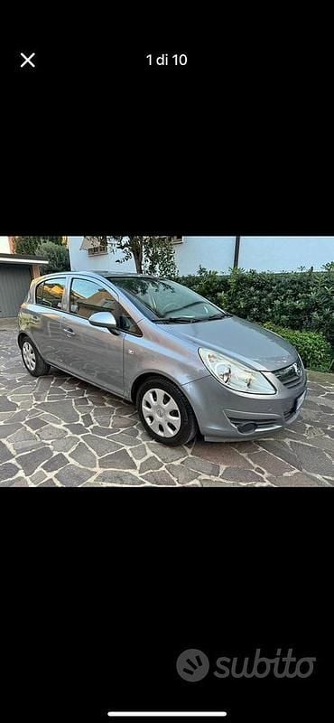 Usata Opel Corsa 80 CV (58 kW) 2009 Grigio Berlina