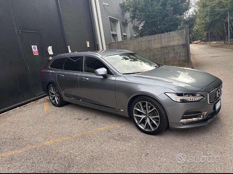 Grigio Usata 2017 Volvo V90 Inscription Station wagon | 19.000 € (Cara) - Immagine 1/4