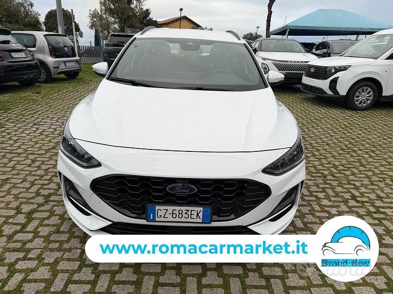 Gebraucht Ford Focus ST-Line 116 PS (85 kW) 2025 Weiß Kombi