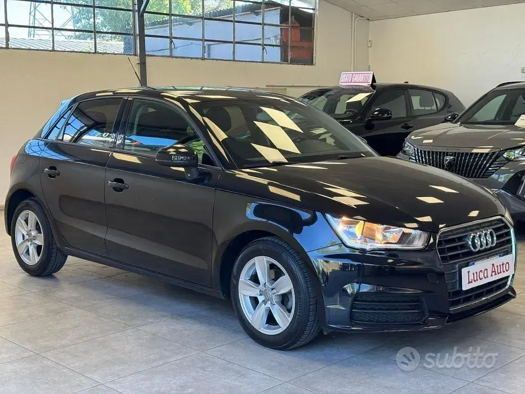 Usata Audi A1 Ambiente 82 CV (60 kW) 2018 Grigio Berlina