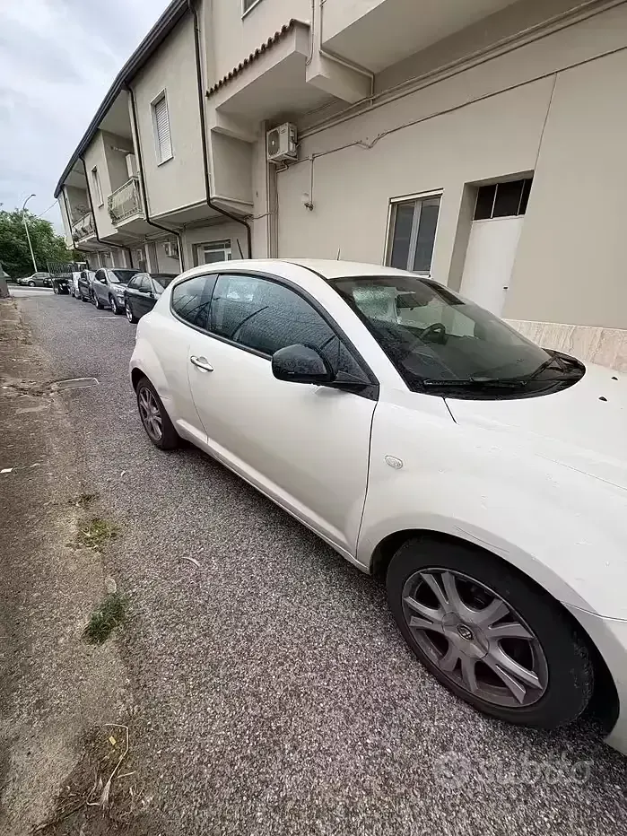 Usata Alfa Romeo MiTo 105 CV (77 kW) 2012 Bianco Utilitaria