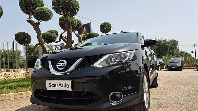 Usata Nissan Qashqai Acenta 110 CV (80 kW) 2015 Nero SUV