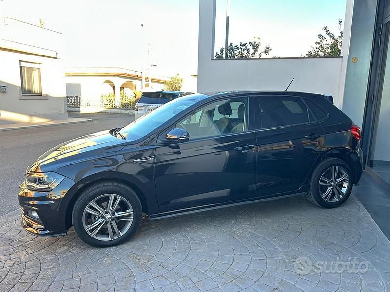 Usata VW Polo R-line 95 CV (69 kW) 2018 Nero Berlina