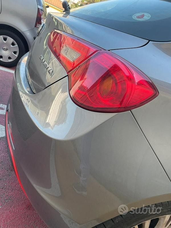 Usado Alfa Romeo Giulietta 120 CV (88 kW) 2019 Gris Utilitario