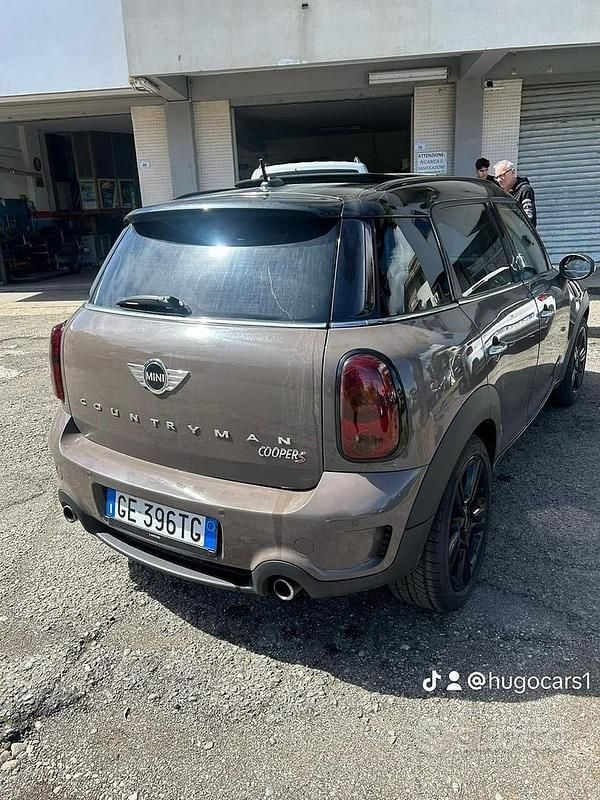 Usata Mini Cooper 186 CV (136 kW) 2013 Marrone Utilitaria