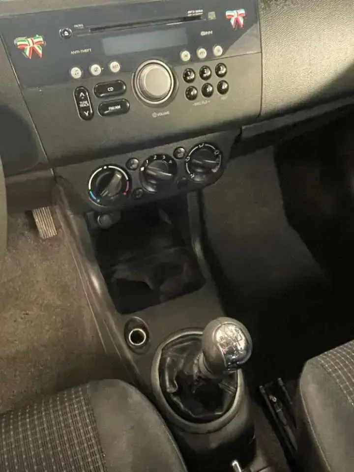 Usata Suzuki Swift GL 69 CV (50 kW) 2007 Grigio Utilitaria
