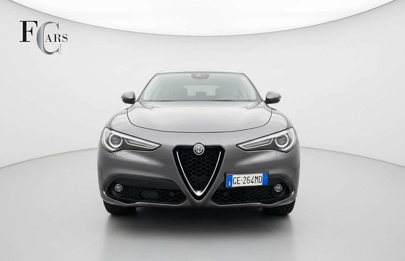 Usata Alfa Romeo Stelvio Business 190 CV (139 kW) 2021 Grigio SUV