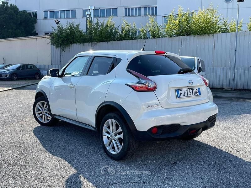 Usata Nissan Juke Acenta+ 110 CV (80 kW) 2016 Bianco SUV