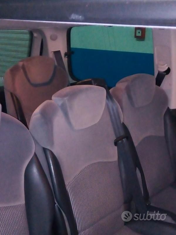 Usata Peugeot 807 2010 Monovolume