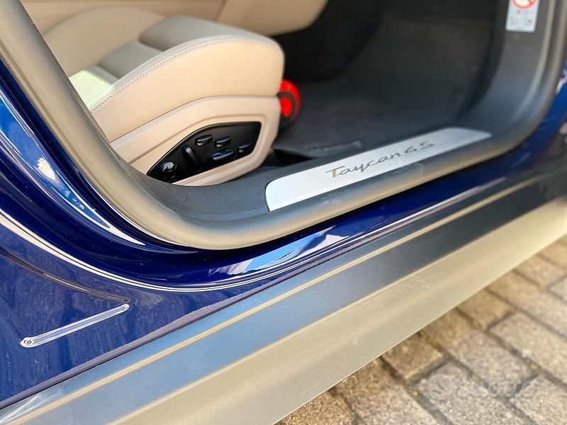 Usata Porsche Taycan 4S 400 kW (544 CV) 2020 Blu Berlina