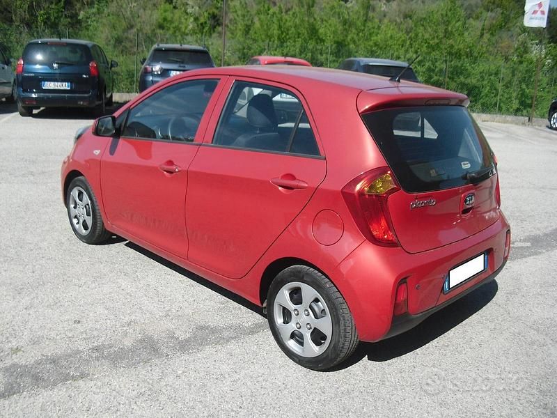 Gebraucht Kia Picanto Active 69 PS (50 kW) 2016 Rot Kleinwagen
