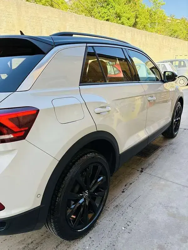 Usata VW T-Roc Sport 110 CV (80 kW) 2023 SUV