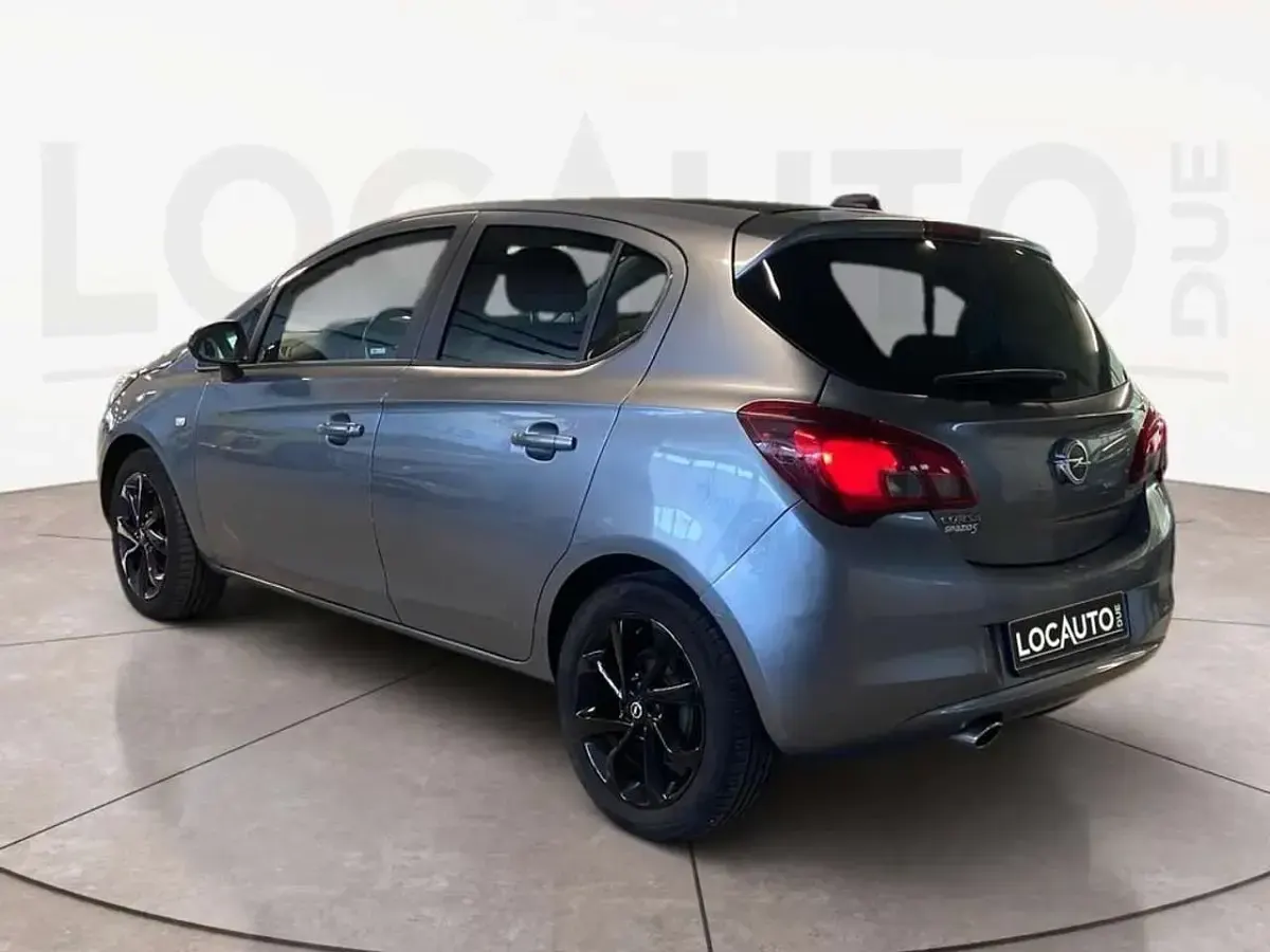 Usata Opel Corsa 90 CV (66 kW) 2018 Grigio Utilitaria