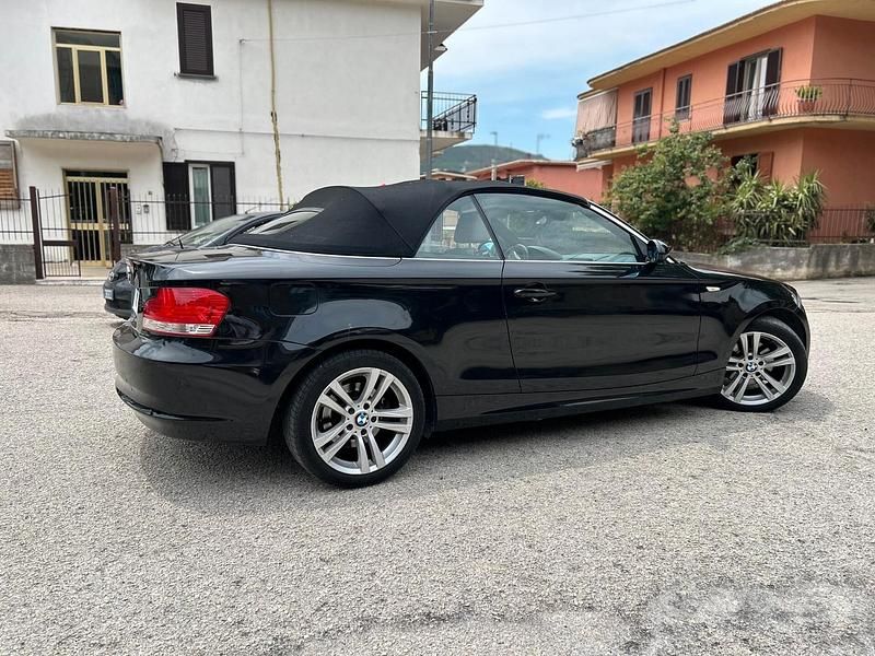 Usata BMW 120 Cabriolet 176 CV (129 kW) 2008 Nero Cabrio