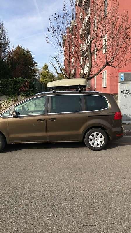 Usata Seat Alhambra Style 140 CV (102 kW) 2010 Marrone Monovolume