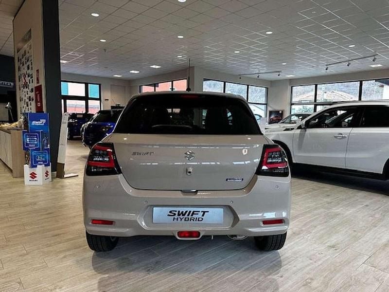 Nuova Suzuki Swift 83 CV (61 kW) 2026 Beige Utilitaria