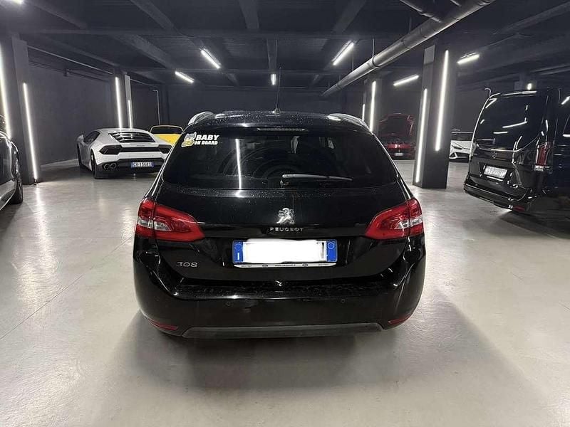 Gebraucht Peugeot 308 SW Allure 131 PS (96 kW) 2019 Schwarz Kombi