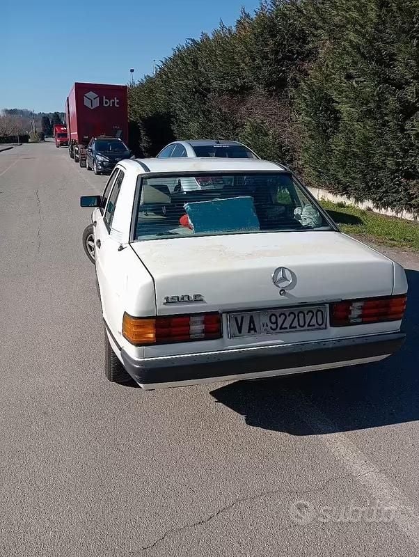 Usata Mercedes 190 1984 Berlina