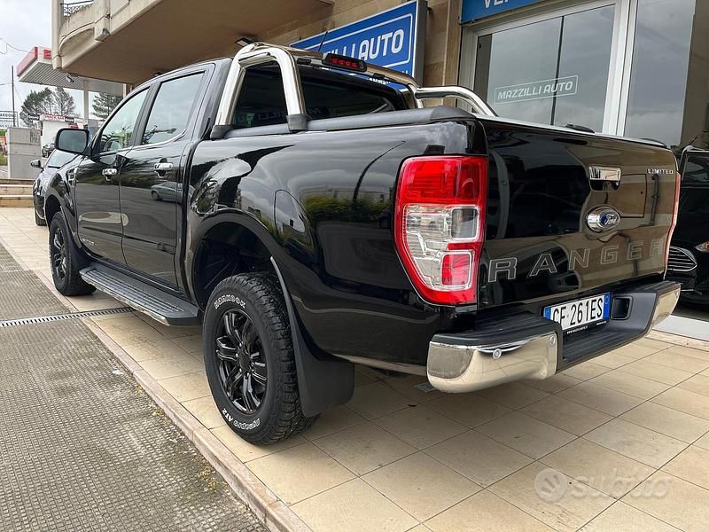 Usata Ford Ranger Limited 170 CV (125 kW) 2021 Nero Pick-up