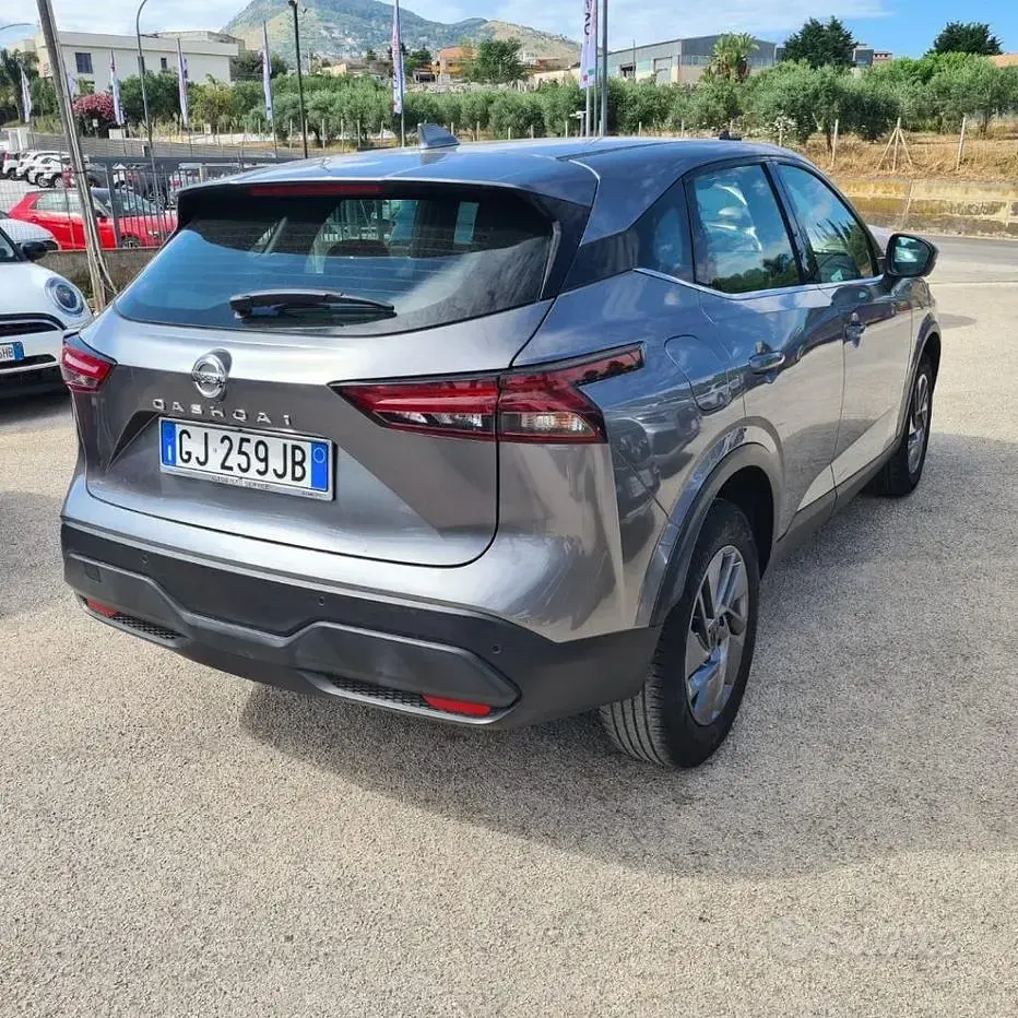 Usata Nissan Qashqai 140 CV (102 kW) 2022 Grigio SUV