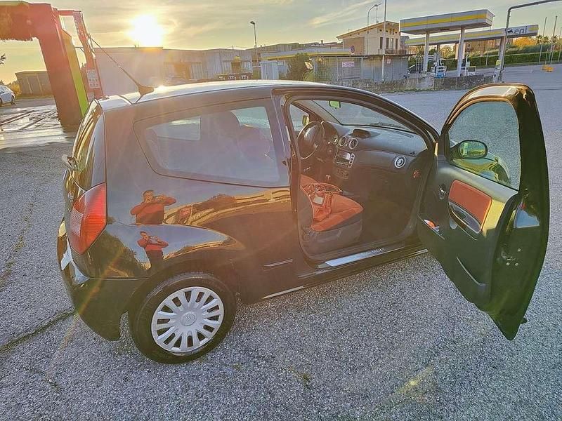 Usata Citroën C2 Elegance 60 CV (44 kW) 2005 Utilitaria
