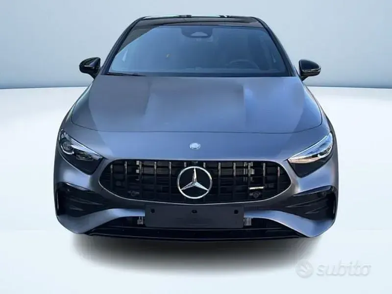 Nuova Mercedes A35 AMG AMG line 306 CV (225 kW) 2026 Grigio Berlina