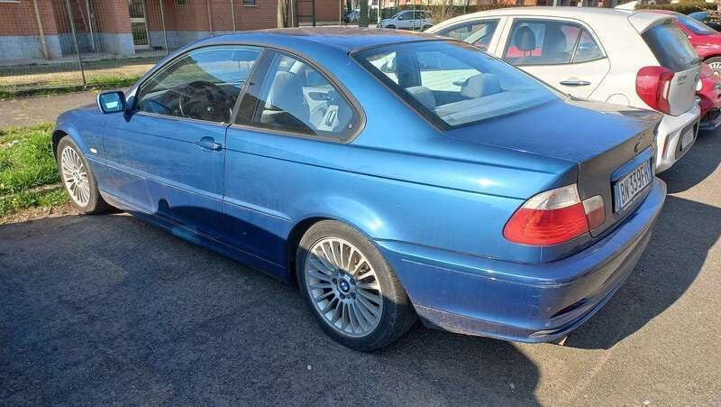 Usata BMW 318 Efficient Dynamics 118 CV (86 kW) 2000 Blu/azzurro Coupé
