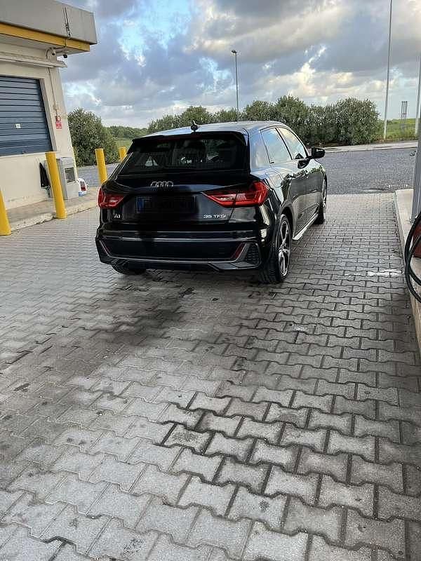 Usata Audi A1 Sportback S-Line 150 CV (110 kW) 2019 Utilitaria
