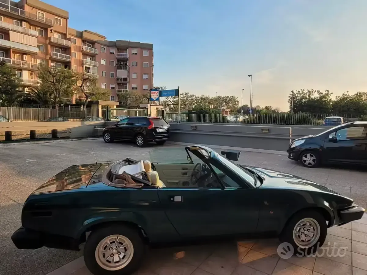 Usata Triumph TR7 105 CV (77 kW) 1981 Verde Cabrio