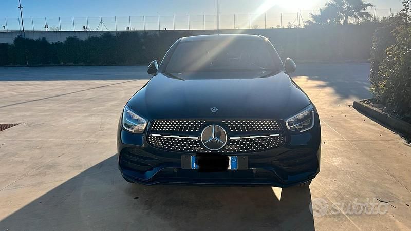 Usata Mercedes GLC220 2019 Nero Coupé