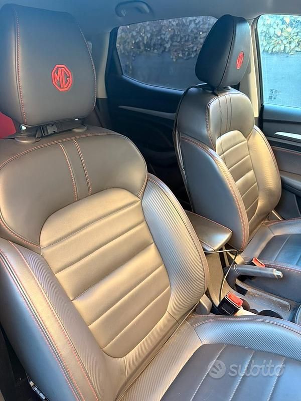 Usata MG ZS 2023 Nero Monovolume