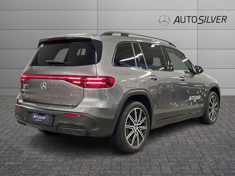 Usata Mercedes EQB300 Advanced Plus 167 kW (228 CV) 2024 Grigio montagna / metallizzato SUV