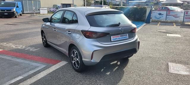 Usata MG MG3 Comfort 115 CV (84 kW) 2025 Argento Utilitaria