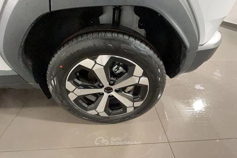 Nuova Dacia Duster Essentiel 122 CV (89 kW) 2026 Bianco SUV