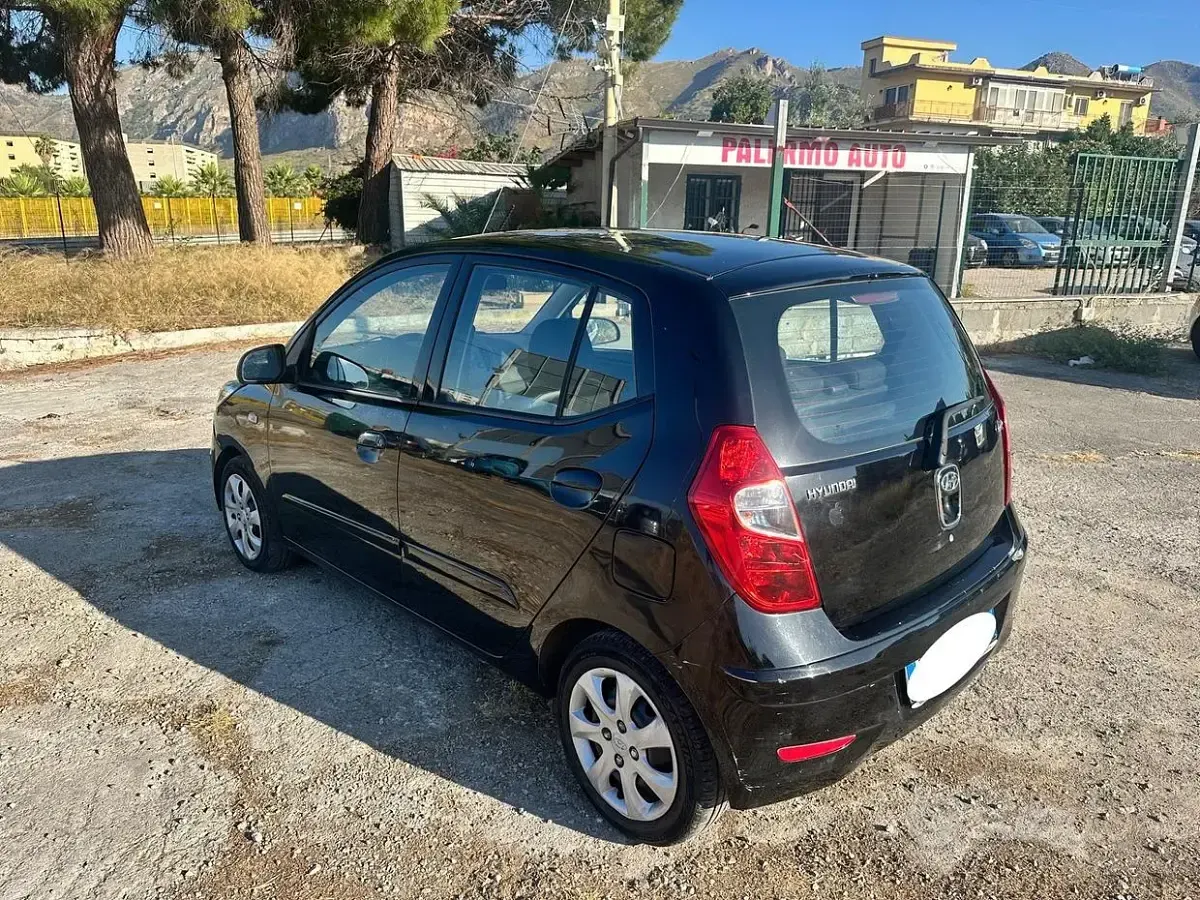 Usata Hyundai i10 Classic 69 CV (50 kW) 2012 Nero Utilitaria
