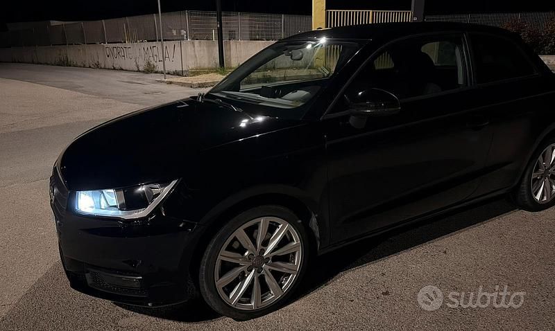 Usata Audi A1 115 CV (84 kW) 2015 Nero Utilitaria