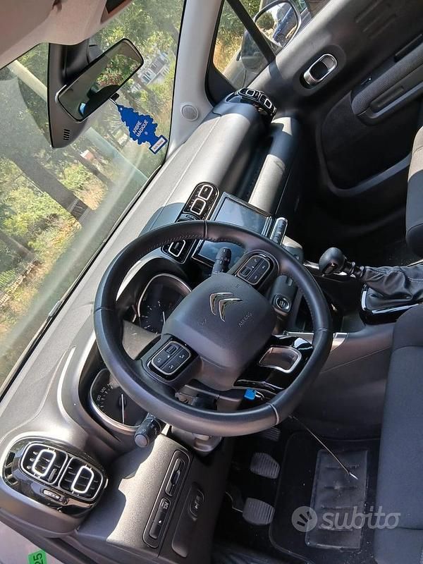 Usata Citroën C3 Aircross 110 CV (80 kW) 2022 Grigio SUV