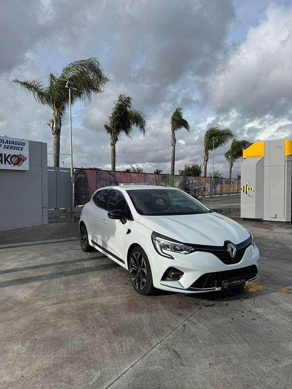 Usata Renault Clio V 91 CV (66 kW) 2021 Other Berlina