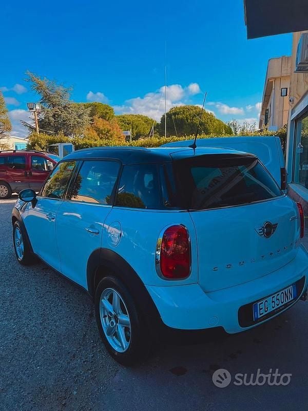 Usata Mini Cooper D Countryman 111 CV (81 kW) 2011 Bianco SUV