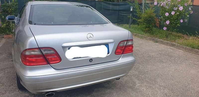 Usata Mercedes CLK200 Elegance 163 CV (119 kW) 2001 Coupé