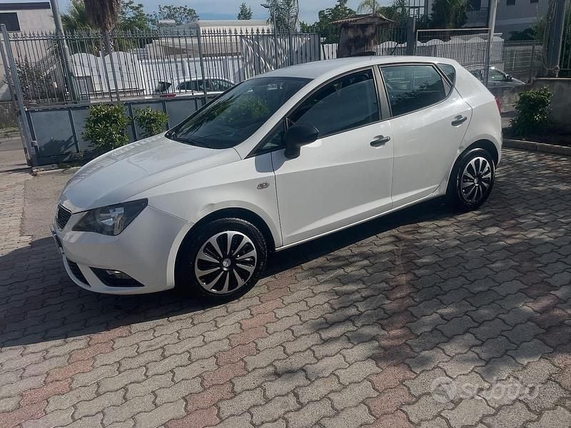 Occasion Seat Ibiza Style 75 PK (55 kW) 2013 Wit Sedan