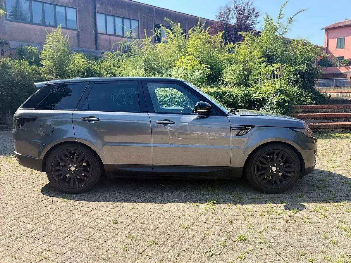 Usata Land Rover Range Rover HSE Dynamic 249 CV (183 kW) 2014 Grigio SUV
