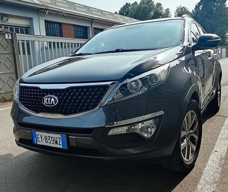 Usata Kia Sportage 134 CV (98 kW) 2015 Grigio SUV