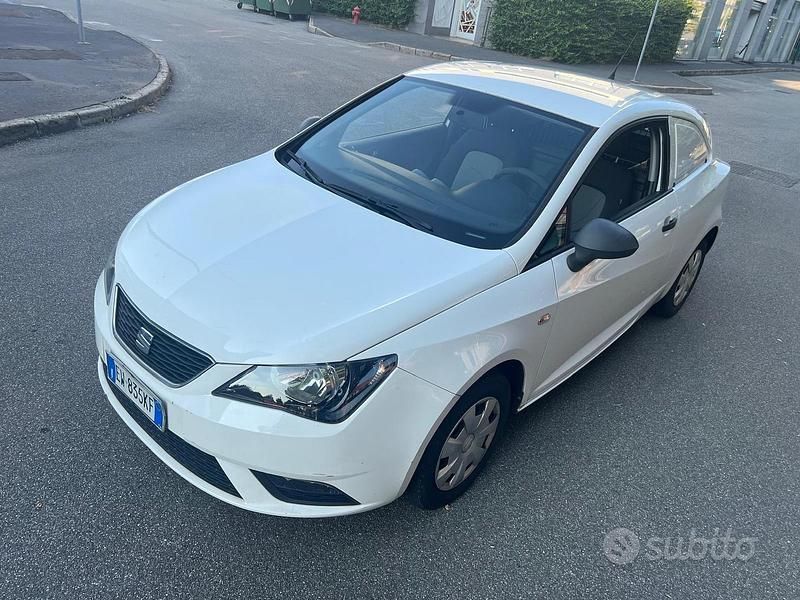 Usata Seat Ibiza 75 CV (55 kW) 2014 Bianco
