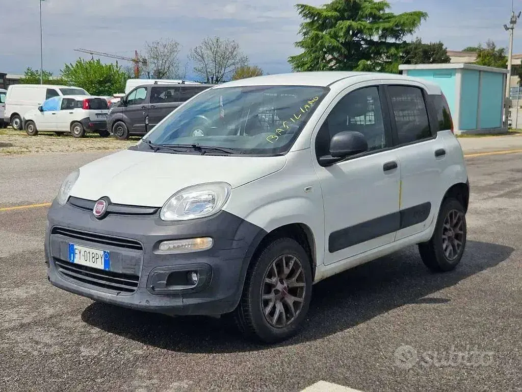 Usata Fiat Panda 4x4 Pop 86 CV (63 kW) 2019 Bianco Utilitaria