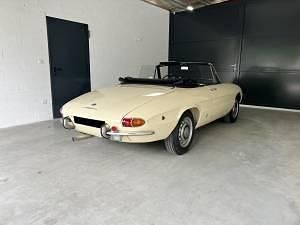 Usata Alfa Romeo Spider Veloce 118 CV (86 kW) 1968 Beige Cabrio